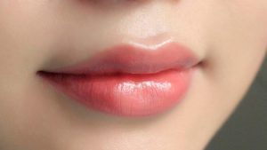 Khử môi thâm mang đến đôi môi hồng hào nhanh chóng