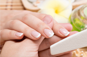 Cách dưỡng móng tay sau tháo gel: 6 bước phục hồi nhanh