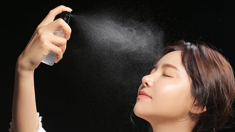 Có những cách chăm sóc da mặt nhờn nào hiệu quả? 