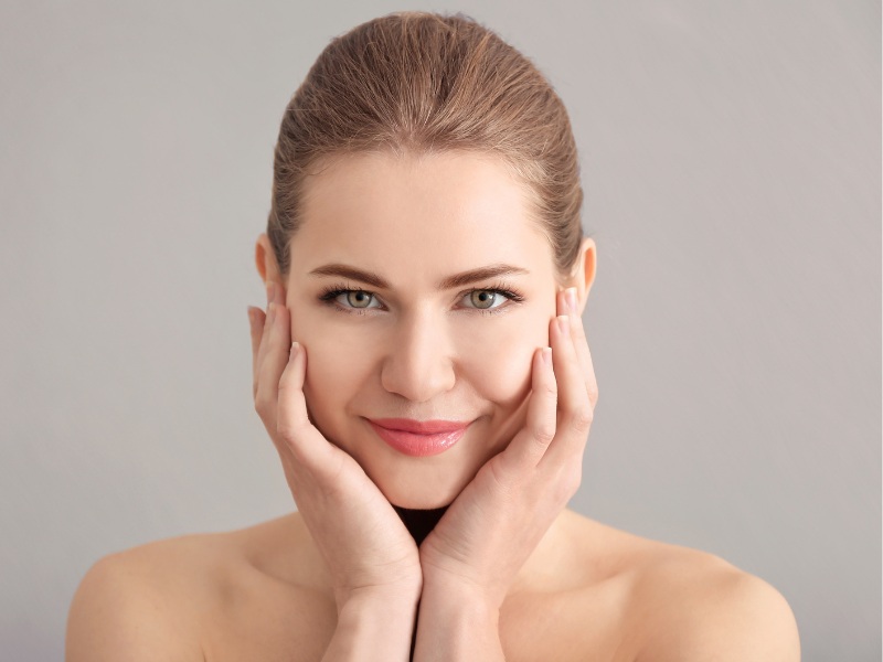 Tắm trắng tại các cơ sở thẩm mỹ uy tín giúp làn da trắng sáng, hồng hào