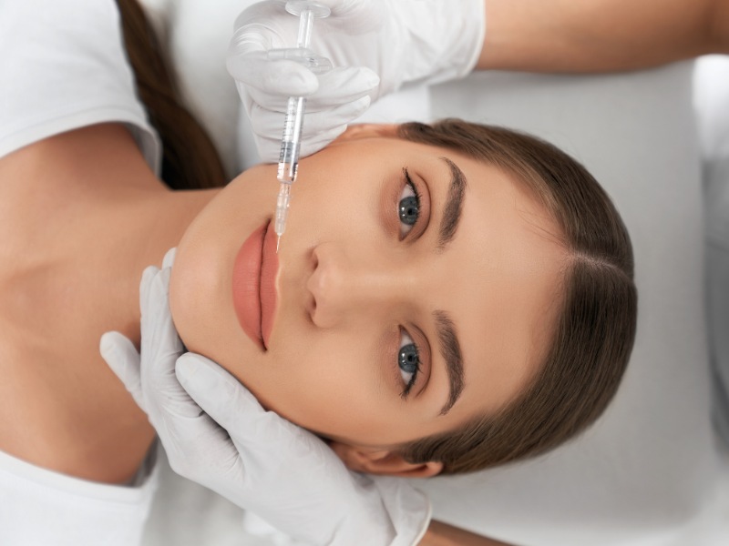 Bạn nên tiêm filler môi, bởi vì đây là phương pháp làm đẹp an toàn, hiệu quả