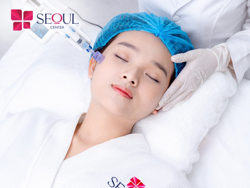 Bạn sẽ được thăm khám, điều trị sẹo bởi các chuyên gia thẩm mỹ, bác sĩ, kỹ thuật viên đầu ngành