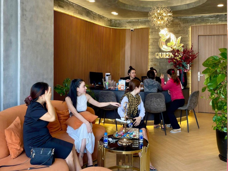 Queen Spa là địa điểm làm đẹp uy tín, tin cậy của nhiều chị em tại Long An