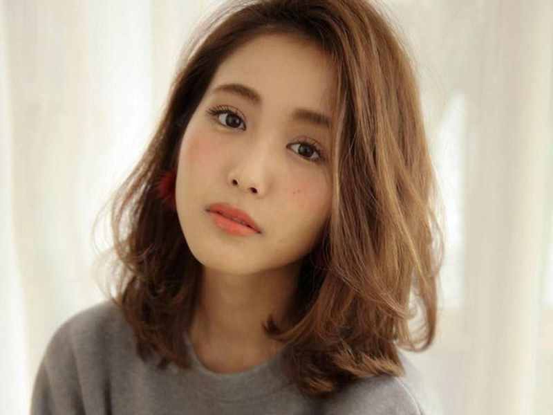 Kiểu tóc pixie uốn xoăn