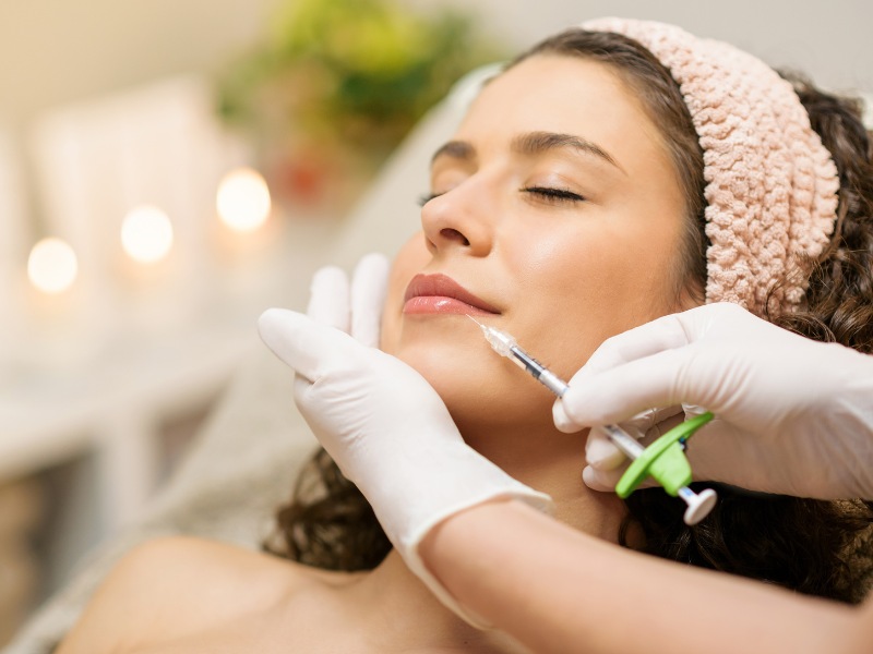 Nếu bạn tiêm filler tại địa chỉ uy tín thì có thể duy trì hiệu quả thẩm mỹ từ 18 - 24 tháng