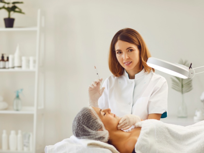 Phương pháp tiêm filler mặt nếu thực hiện tại địa chỉ uy tín thì sẽ đảm bảo an toàn