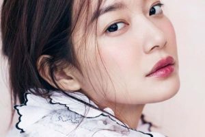 Có thể sử dụng phẫu thuật thẩm mỹ tạo bọng mắt lâu dài