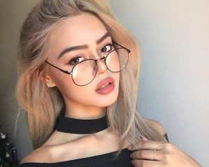 Môi dày thường là người ngay thẳng luôn được nhiều người giúp đỡ