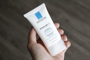 Kem dưỡng ẩm La Roche Posay Effaclar MAT