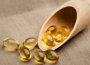 Kết hợp vitamin E cùng vaseline để dưỡng trắng da hiệu quả