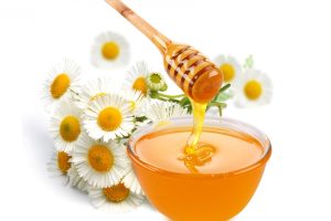 Trị mụn từ thiên nhiên bằng mật ong