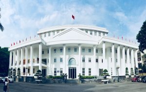 Khuôn viên rộng lớn của trường Đại học Hà NộiKhuôn viên rộng lớn của trường Đại học Hà Nội