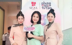 Đội ngũ nhân viên Seoul Center được đào tạo với phong cách chuyên nghiệp