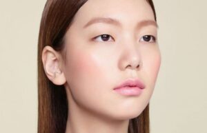 Mắt không mí làm nhiều người không hài lòng do thiếu sự linh hoạt và hấp dẫn