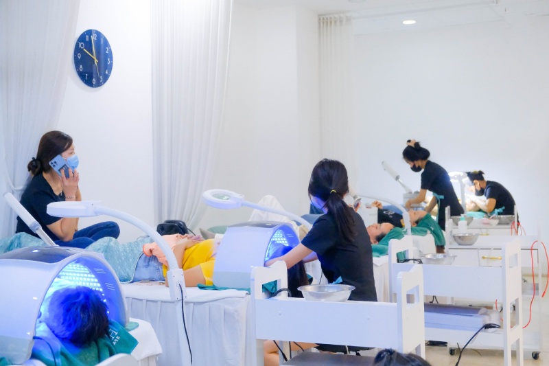 Hana – Spa and Clinic Gò Vấp có trang thiết bị hiện đại