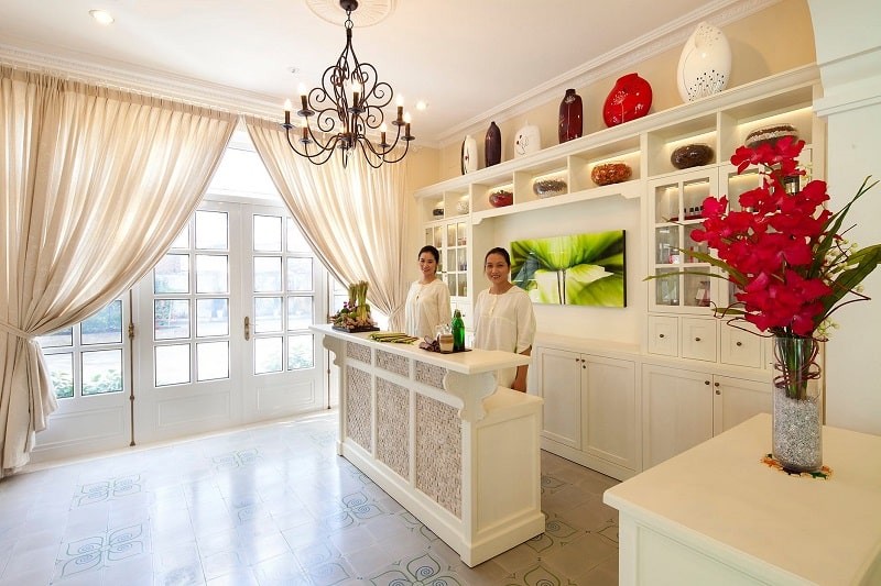 Lá Spa có kiến trúc phương Tây sang trọng