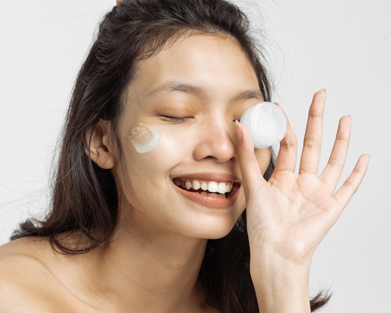 Tuổi dậy thì hoàn toàn có thể dùng kem dưỡng trắng