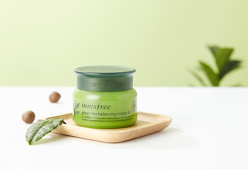 Kem dưỡng trắng da Innisfree Green Tea Balancing Cream EX
