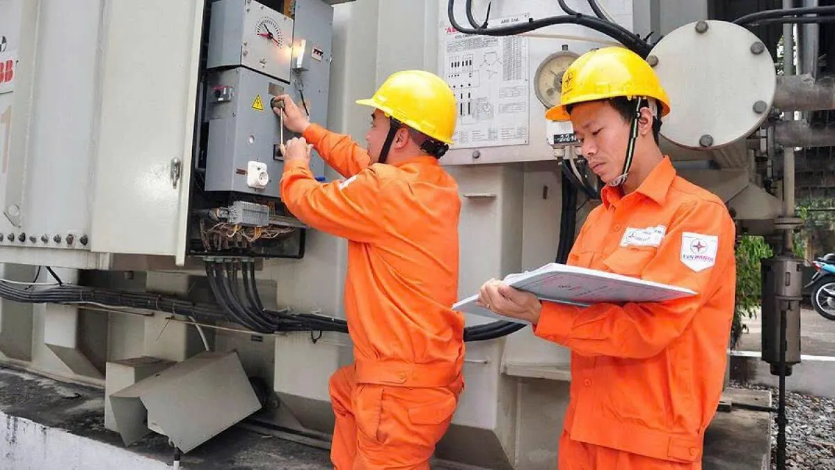 Mức lương thực tế của thợ điện hiện nay là bao nhiêu?