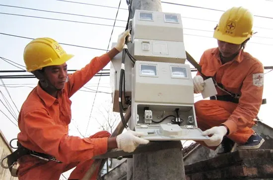 Có nên chọn thợ điện lạnh lương bao nhiêu mỗi tháng chỉ vì thu nhập?