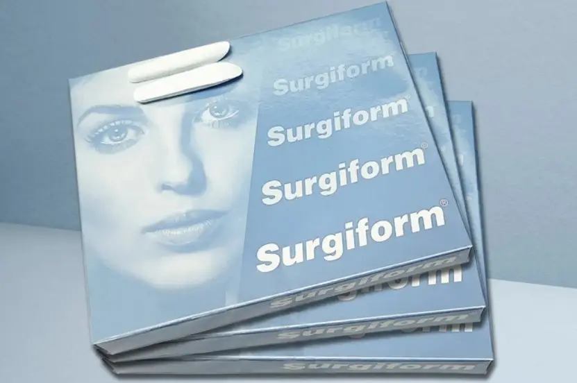 sụn Surgiform, một loại vật liệu được sử dụng trong nâng mũi để định hình sống mũi.