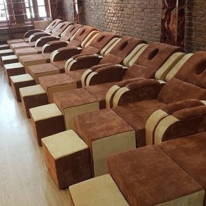 Mẫu ghế foot màu nâu vàng