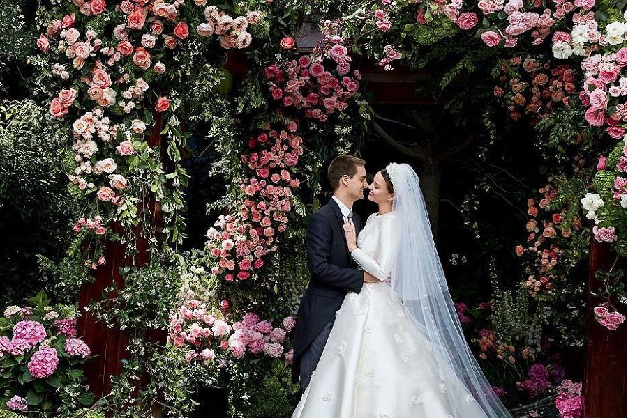 Miss Studio đào tạo trang điểm cô dâu từ Á đến Âu