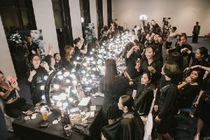 Vì sao bạn nên nghĩ đến việc học trang điểm (makeup)?