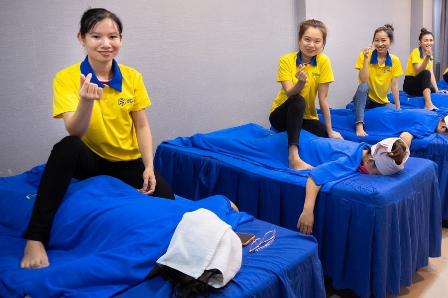 Nhiệt tình là bí quyết thành công trong nghề massage