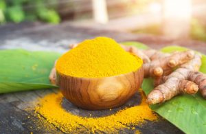 Thành phần dưỡng chất có trong tinh bột nghệ giúp làm trắng da hiệu quả