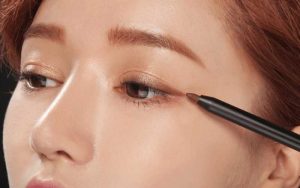 Đôi mắt một mí hóa hai mí to tròn không còn là vấn đề khó khăn