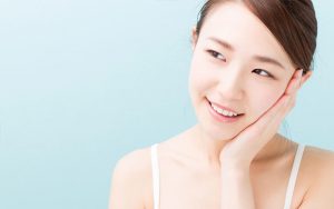 Mát xa mặt vào buổi sáng giúp tinh thần tỉnh táo