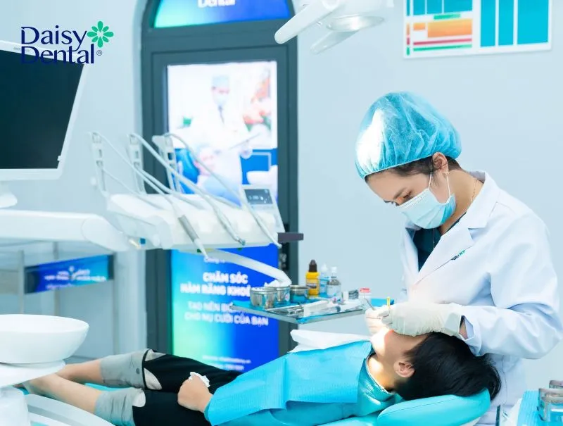 Nha Khoa Quốc Tế Daisy sử nhiều máy móc, dụng cụ hiện đại từ Châu Âu