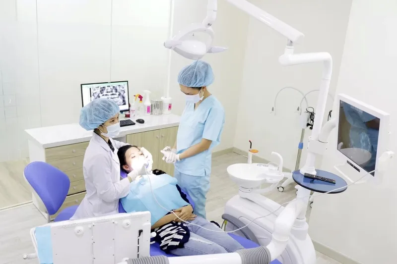 Nha Khoa Kim là địa chỉ tẩy trắng răng Hà Nội chất lượng ứng dụng công nghệ Bleach Bright tiên tiến và hiện đại