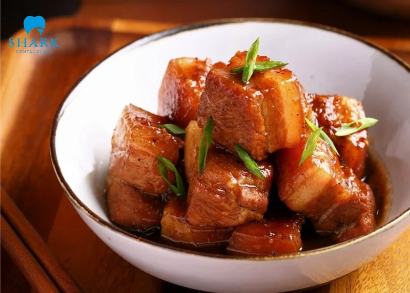 Thịt kho rệu