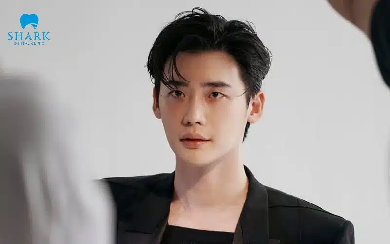 Mặt kim cương: Đặc điểm và ý nghĩa tướng số tốt hay xấu 16 Đàn ông mặt kim cương là người kỹ tính
