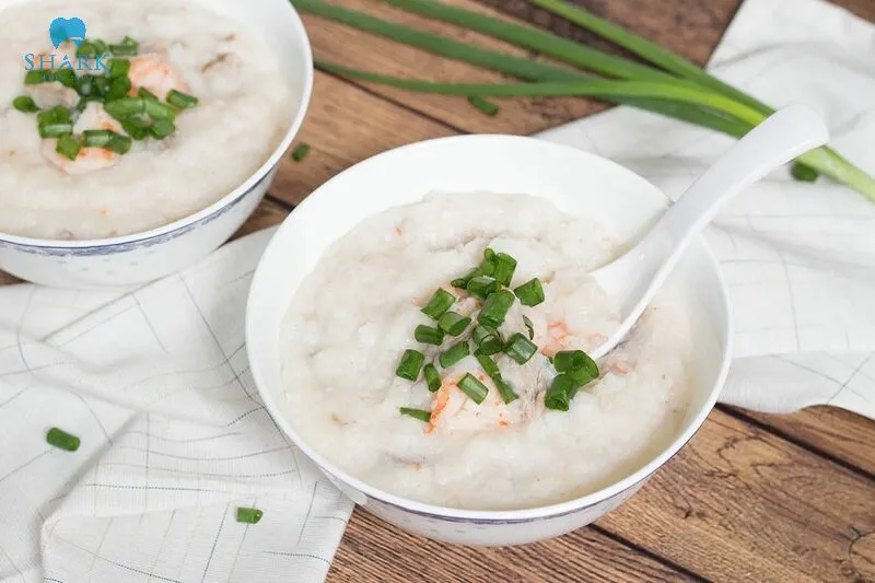 Sau khi nhổ răng khôn nên ăn thực phẩm mềm, dễ nuốt, dễ tiêu hóa