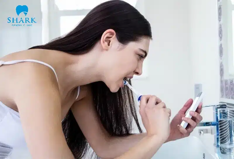 Vệ sinh răng miệng sau khi nhổ răng