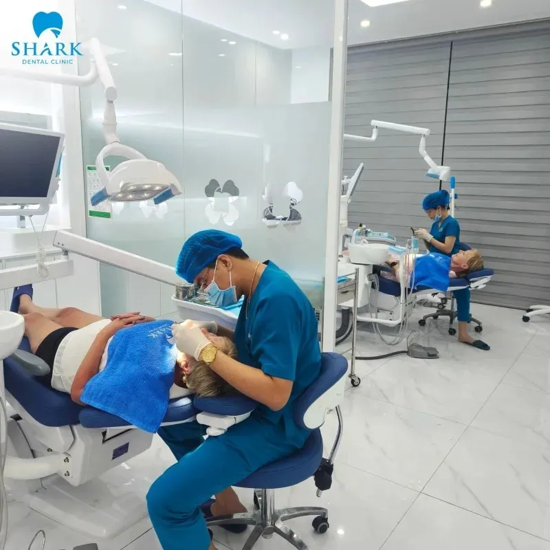 Để đảm bảo nhổ răng khôn an toàn nên lựa chọn những địa chỉ uy tín 