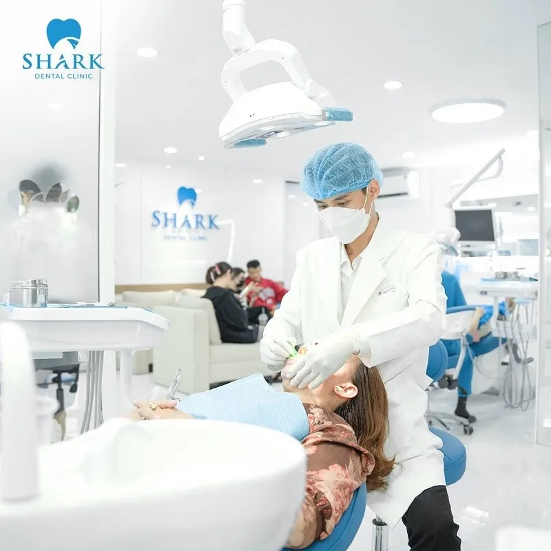 Mất răng số 2 gây hậu quả gì? Làm sao để khắc phục hiệu quả? 14 Nha Khoa Shark là địa chỉ phục hình răng khi mất răng số 2 uy tín, được nhiều khách hàng tin tưởng lựa chọn