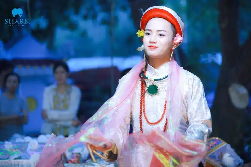 Gương mặt người có căn đồng có đặc điểm gì để nhận biết? 10 Người căn đồng có sự nhạy bén
