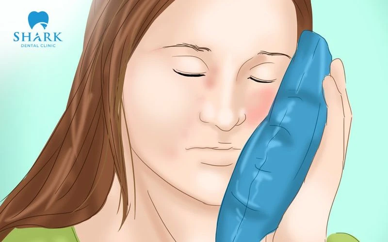 Giảm đau răng ban đêm hiệu quả nhờ phương pháp chườm lạnh