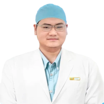 Huỳnh Bá Minh Trí 7 Bác sĩ Trí