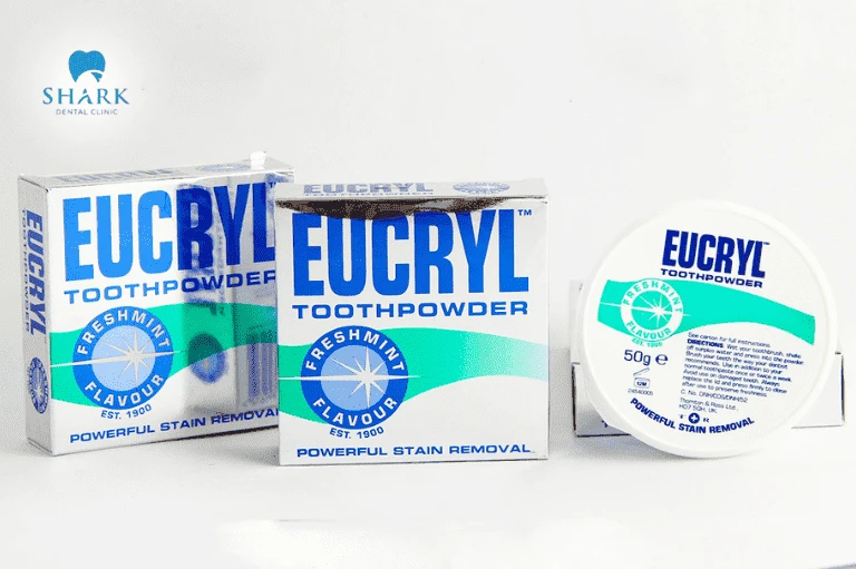 Eucryl Toothpowder là sản phẩm không thể bỏ qua khi nhắc đến bột tẩy trắng răng