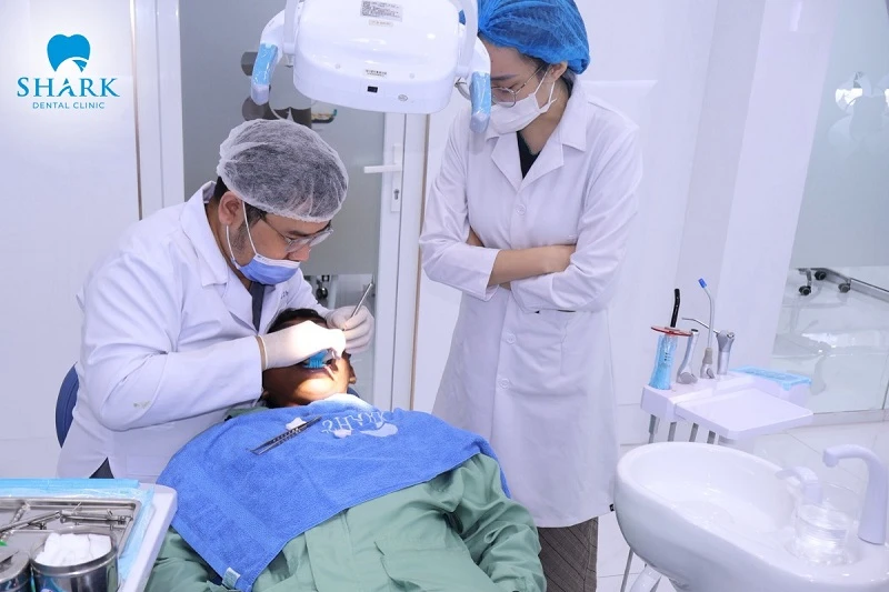 Tẩy trắng răng với dịch vụ chuyên nghiệp tại Shark