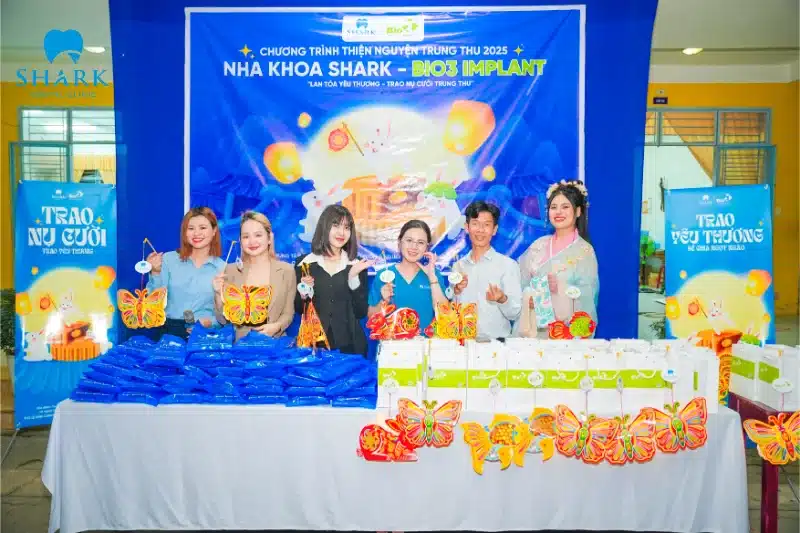 Chương trình Trung thu mang ý nghĩa hạnh phúc và các phần quà nhỏ đến cho hàng trăm bé