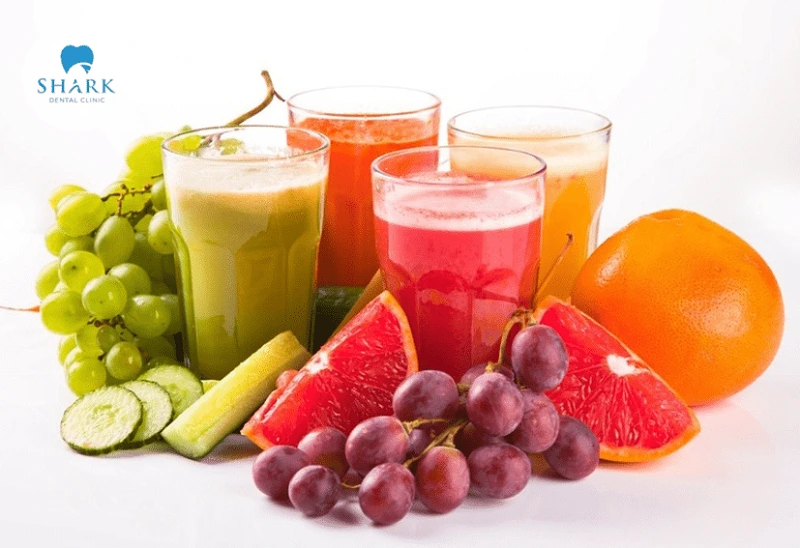 Mới nhổ răng khôn uống nước đá được không? 8 Nước ép giúp tăng hệ miễn dịch, thúc đẩy quá trình phục hồi