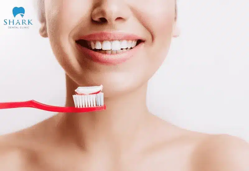 Tác hại của việc trám răng và cách phòng tránh hiệu quả 11 Đánh răng mỗi ngày giúp bảo vệ miếng trám và giữ nụ cười tươi