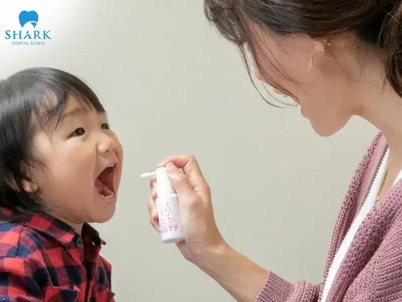 Xịt chống sâu răng midkid có tốt không? Cách sử dụng an toàn 4 Xịt chống sâu răng là sản phẩm được nhiều phụ huynh quan tâm