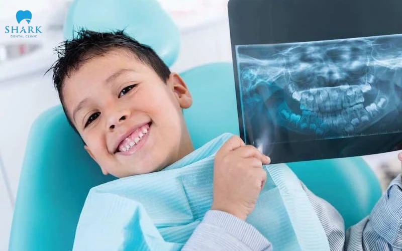 Chụp phim X-quang tổng thể răng hàm mặt trước khi niềng răng